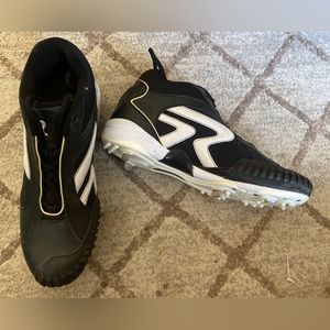 New Ringor Metal cleats size 12